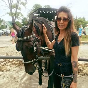 Meet your Posher, Karen